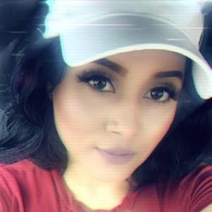 Meet your Posher, Edith